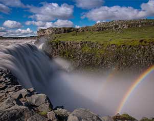 Der goldene Wasserfall Goðafoss in Nordisland - Daniel Kühne