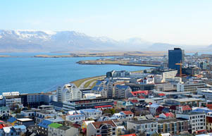 Städtereise nach Reykjavík mit Sicht auf die Hauptstadt Islands