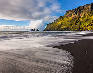 Black Beach Lukas Moesch