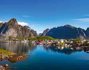 Dorf in Reine auf den Lofoten