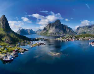 Die wunderschönen Lofoten in Norwegen erleben Sie auf der Mietwagenreise