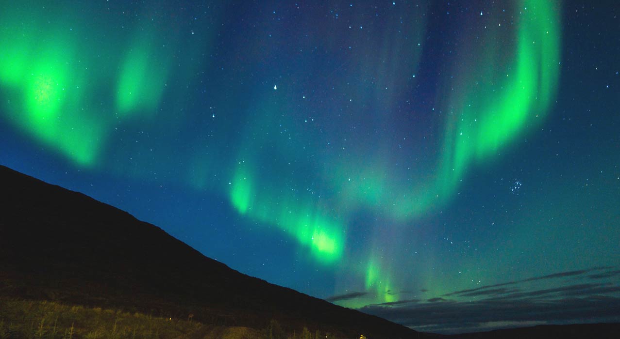 Nordlicht über den Westfjorden in Island