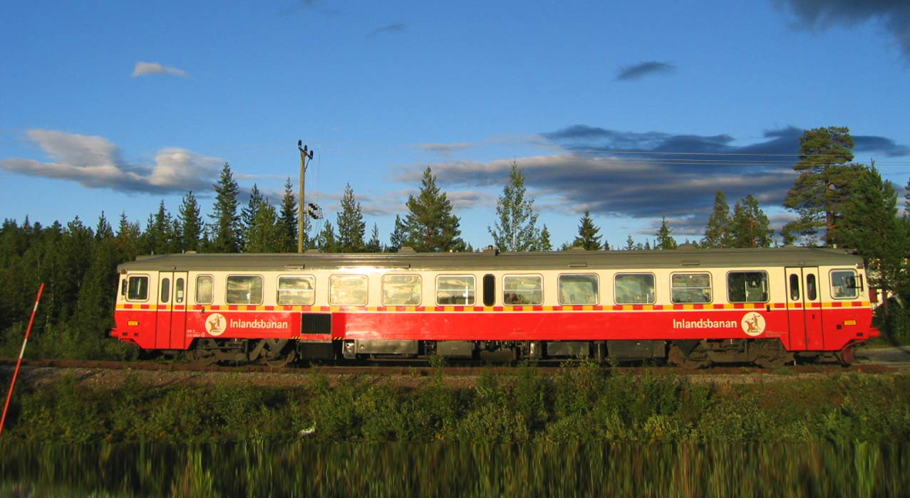 Auf Reise mit der Inlandsbahn in Schweden